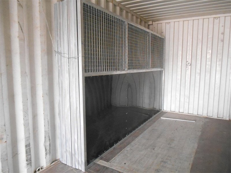 Customizable portable horse stable for Australian equestrian needs