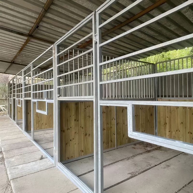EU-style stables