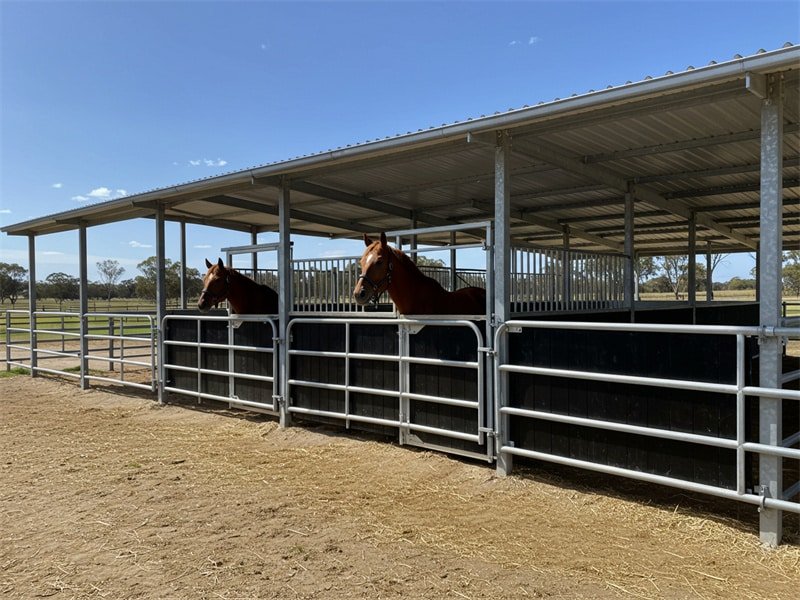 Horse Panels With Stables